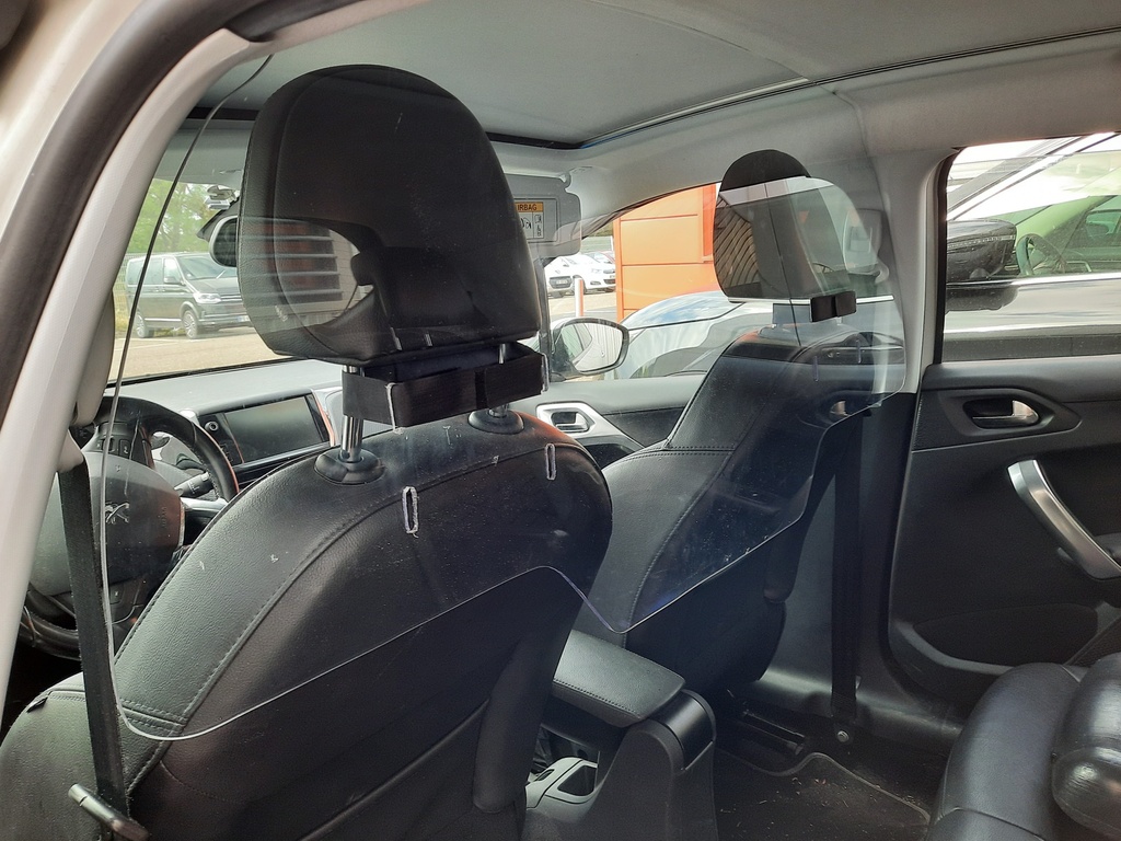 B-SAFE Access | Paroi de sécurité en polycarbonate transparent Auto-école